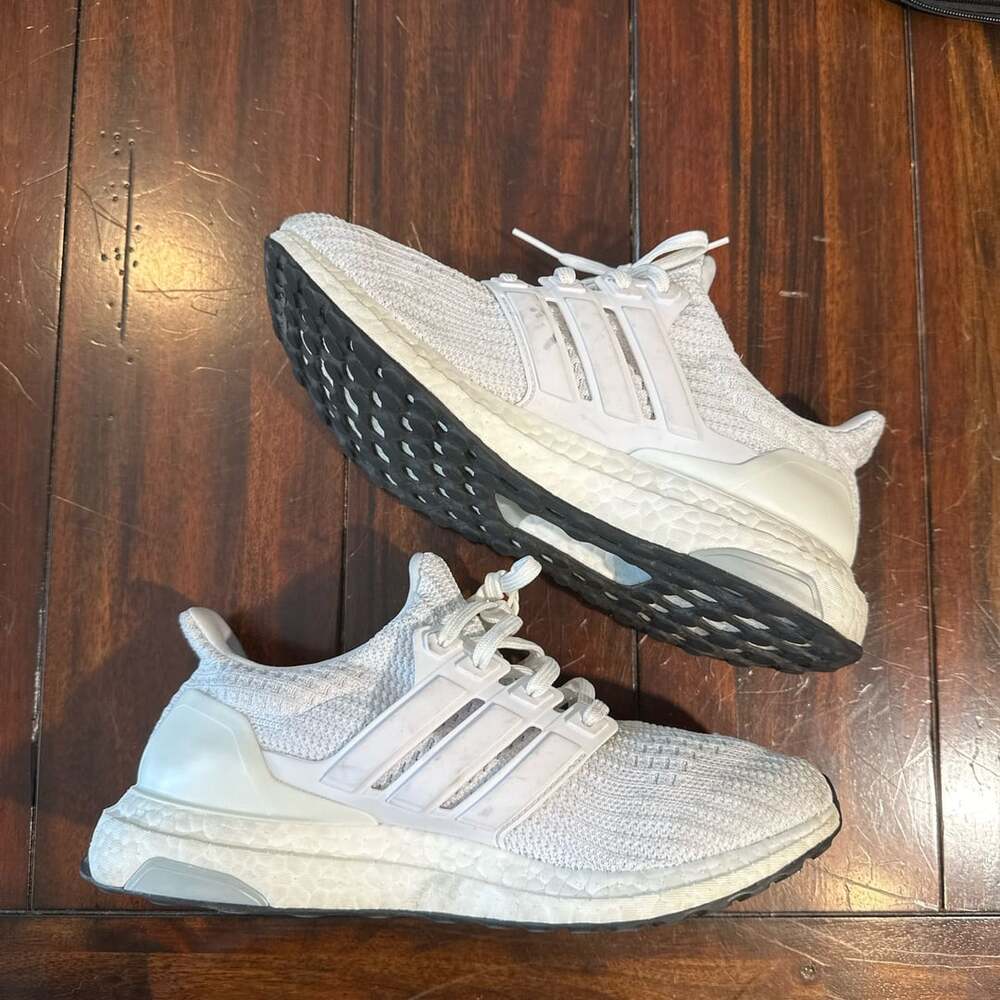 Adidas 2021 Ultraboost 4.0 Triple White Running Shoes Size 7.5 Women’s
